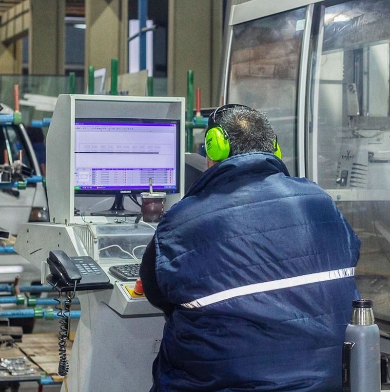 Mendoglass vidrios y aluminio